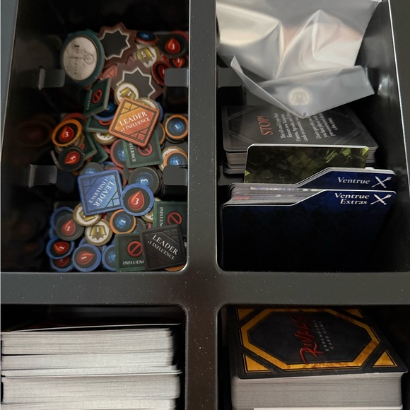 Board game vampire rivals masquerade - Picture 4 of 4